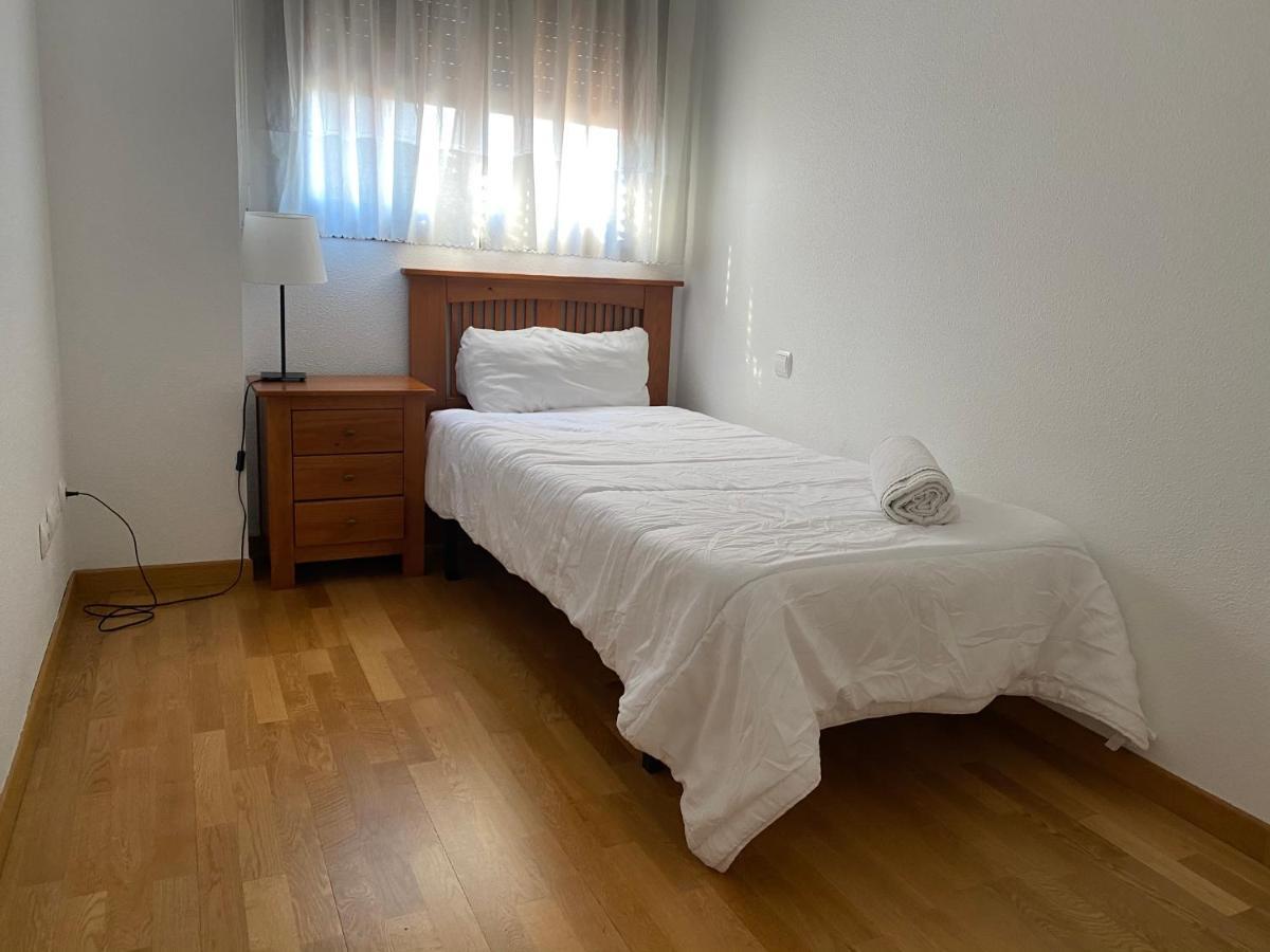 Apartment Madrid Barajas Kültér fotó