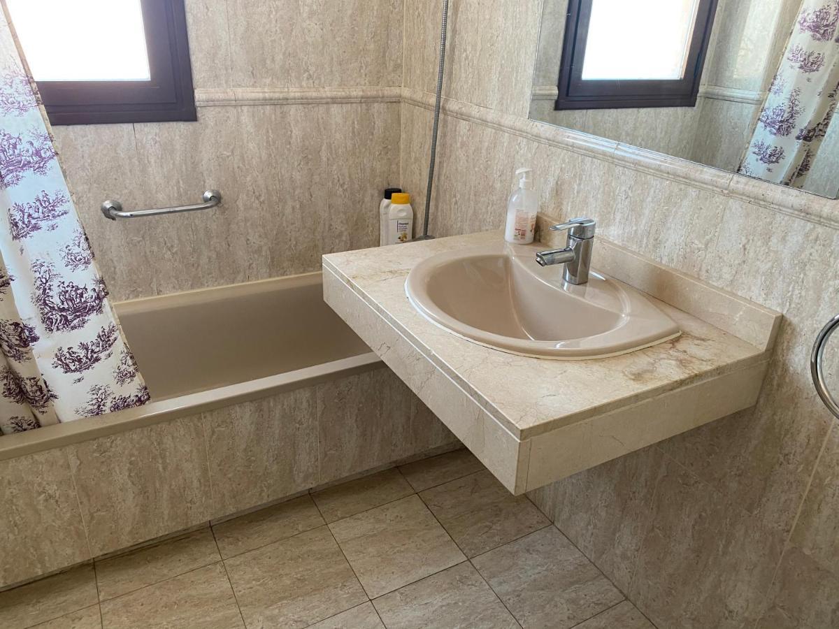 Apartment Madrid Barajas Kültér fotó